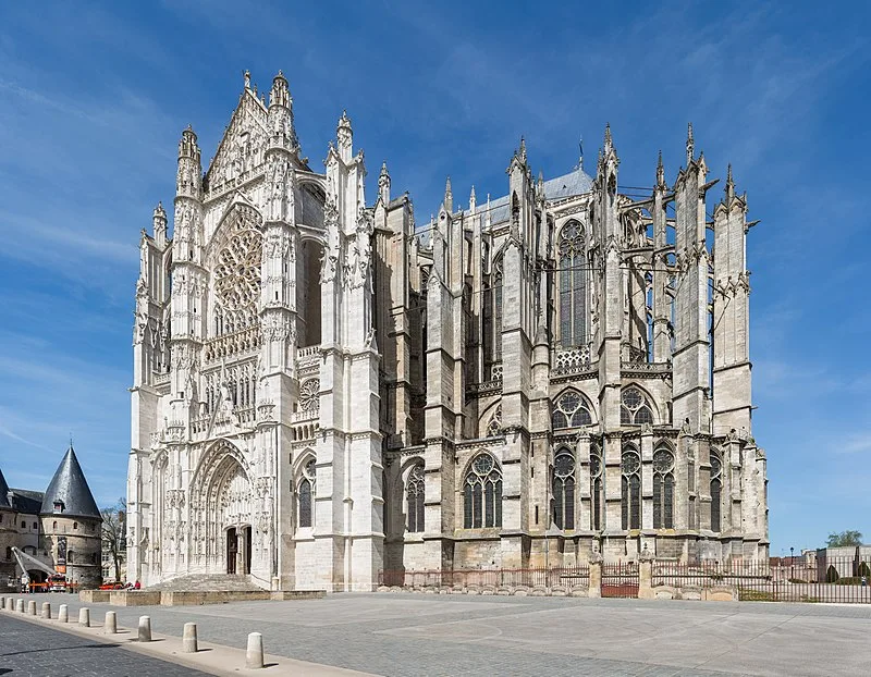 Beauvais Cathedral: Medieval Engineers Build the Highest Gothic Vault Ever — It Collapses Twice